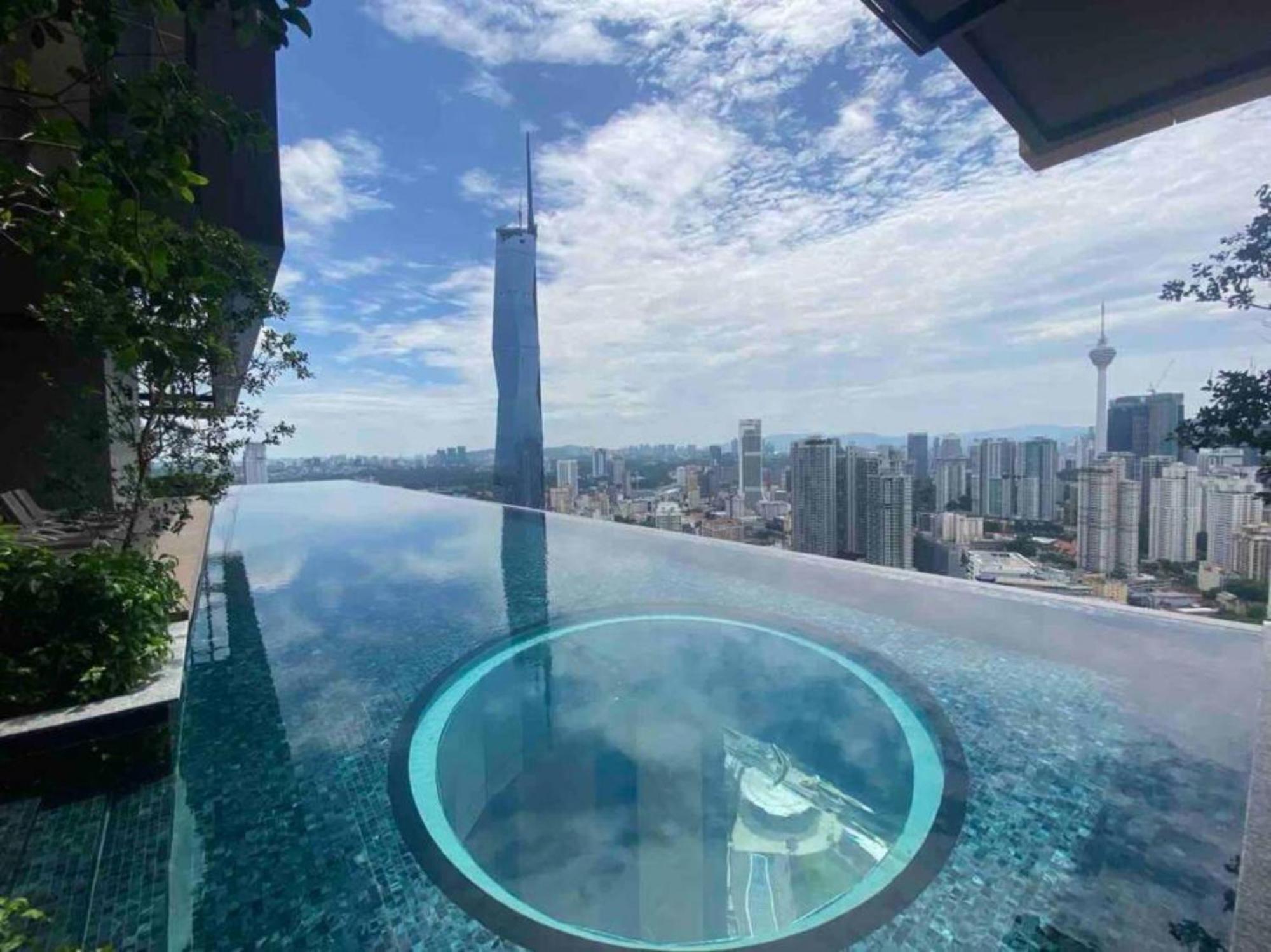 Lucentia Klcc By Luxury Pangsapuri
